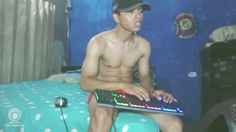 Snapshot of adonis5_ chatting on December 2025 01:13:02 AM Adonis online show from December 2025 01:13:02 AM