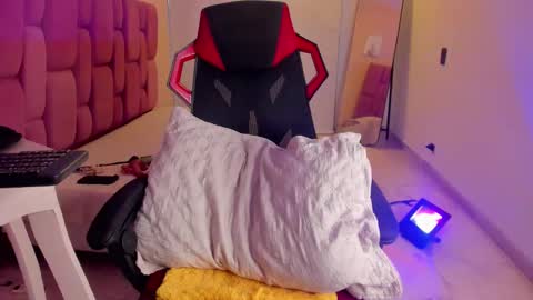 adonis_hot_xx online show from December 2025 09:45:02 PM