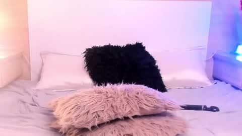 Adonis  online show from February 2026 04:19:01 PM