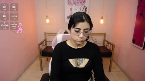 Snapshot of adri_gomez_1 chatting on May 2026 12:53:02 PM Adri online show from May 2026 12:53:02 PM