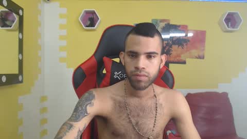 Snapshot of adri_sexboy chatting on December 2024 04:09:01 PM adri_sexboy online show from December 2024 04:09:01 PM