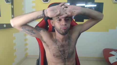 Snapshot of adri_sexboy chatting on December 2024 04:19:02 PM adri_sexboy online show from December 2024 04:19:02 PM