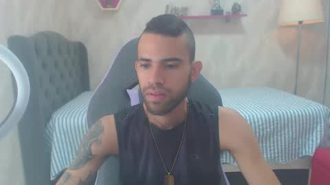 Snapshot of adri_sexboy chatting on December 2024 01:08:02 PM adri_sexboy online show from December 2024 01:08:02 PM