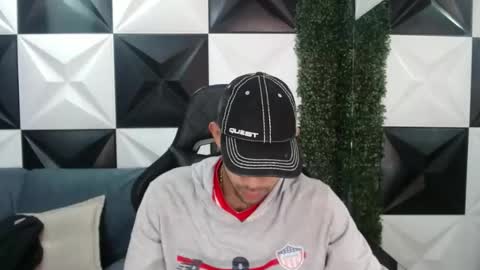 Snapshot of adri_sexboy chatting on January 2025 12:31:01 PM adri_sexboy online show from January 2025 12:31:01 PM