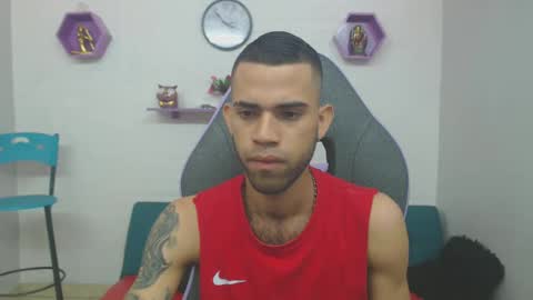 Snapshot of adri_sexboy chatting on January 2025 03:07:01 PM adri_sexboy online show from January 2025 03:07:01 PM