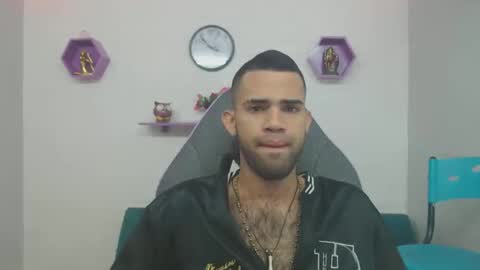 Snapshot of adri_sexboy chatting on January 2025 12:31:01 PM adri_sexboy online show from January 2025 12:31:01 PM