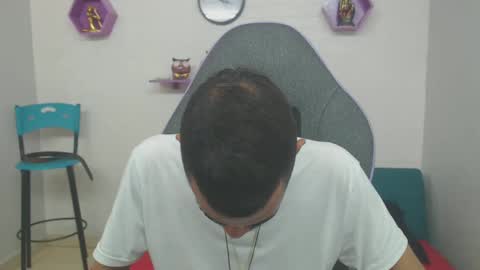 Snapshot of adri_sexboy chatting on January 2025 05:37:02 PM adri_sexboy online show from January 2025 05:37:02 PM