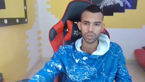 Snapshot of adri_sexboy chatting on February 2025 04:04:02 PM adri_sexboy online show from February 2025 04:04:02 PM