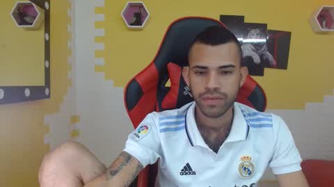 Snapshot of adri_sexboy chatting on February 2025 03:38:01 PM adri_sexboy online show from February 2025 03:38:01 PM