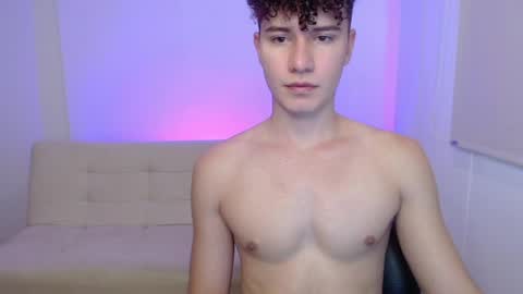 adrian morelli online show from April 2026 08:00:02 PM