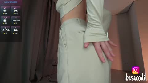 Adri online show from May 2026 11:44:02 PM