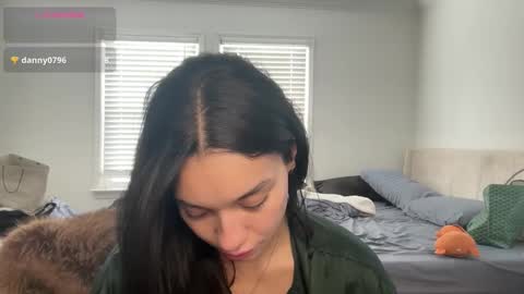 Adrianna  online show from December 2025 05:28:02 PM