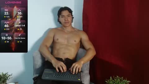 Snapshot of adriel_escalante chatting on September 2025 02:00:02 AM adriel_escalante online show from September 2025 02:00:02 AM