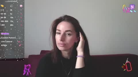 Snapshot of adrihanna chatting on April 2026 06:09:01 AM Adriana online show from April 2026 06:09:01 AM