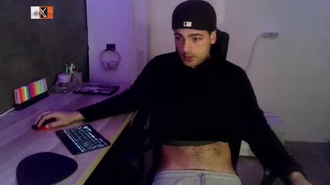 Snapshot of adriherx chatting on January 2026 12:04:02 AM Adriherx online show from January 2026 12:04:02 AM