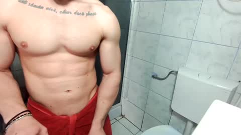 Snapshot of advp69 chatting on March 2025 10:33:02 AM Mrrfitt online show from March 2025 10:33:02 AM