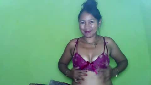 aelyaa online show from May 2026 06:47:01 PM
