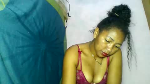 Snapshot of aelyaa chatting on June 2026 06:06:01 AM aelyaa online show from June 2026 06:06:01 AM