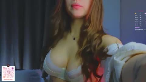 Afelia online show from December 2025 06:20:02 AM