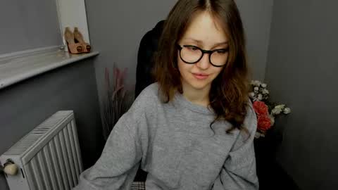 Afina online show from February 2025 11:21:01 AM