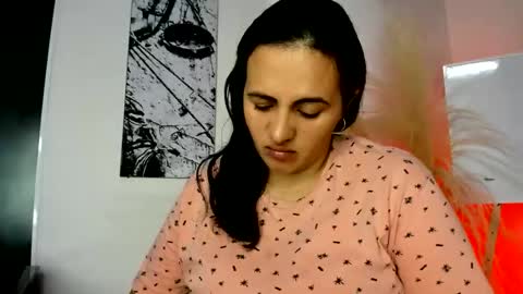 Snapshot of africa_holmes chatting on June 2026 02:45:02 AM Africa online show from June 2026 02:45:02 AM