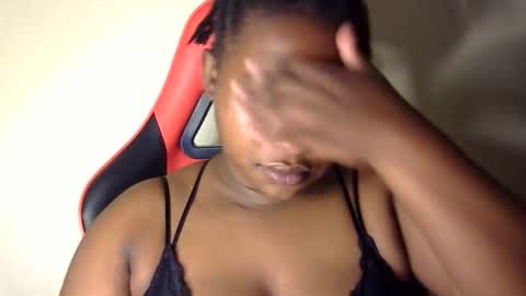 stella online show from October 2025 04:05:02 PM