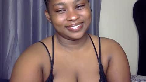 Snapshot of african001 chatting on February 2026 01:14:02 AM stella online show from February 2026 01:14:02 AM