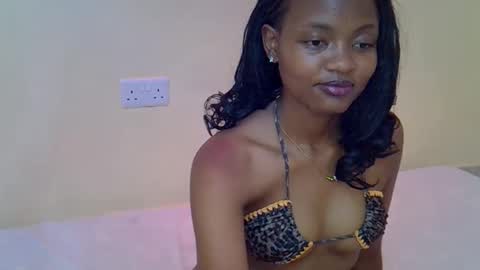 Snapshot of african_beuty20 chatting on May 2026 06:54:02 AM Wendy online show from May 2026 06:54:02 AM