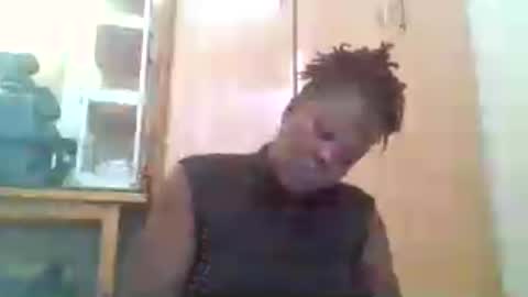 i wish to be someones real princess online show from June 2026 10:32:01 AM