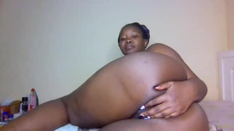 Snapshot of africana_08 chatting on June 2026 06:05:01 AM africana_08 online show from June 2026 06:05:01 AM