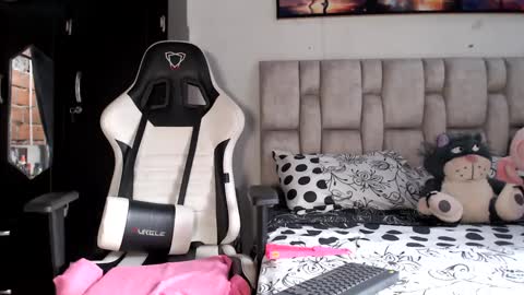 afrodita096 online show from February 2025 10:09:01 PM