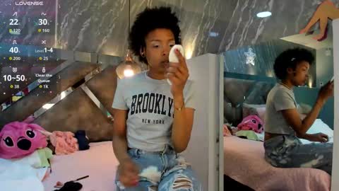 Afrodita  online show from February 2026 04:17:02 AM