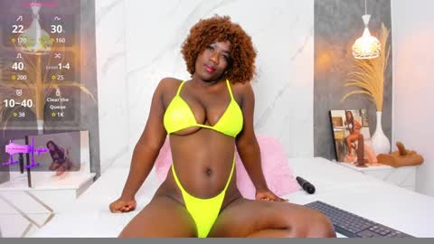 AfroditaRoy online show from December 2024 04:06:01 PM