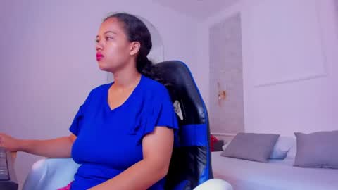 Snapshot of agata18_ chatting on July 2026 01:14:01 PM A G A T A online show from July 2026 01:14:01 PM