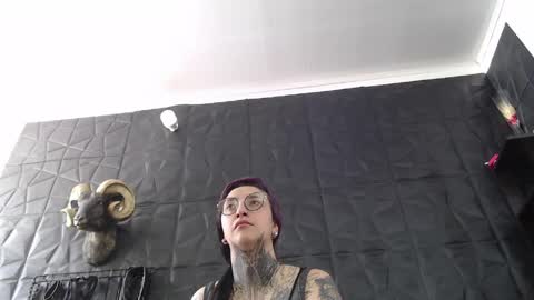 Snapshot of agata_darkness chatting on April 2026 04:26:01 PM Miss Agata online show from April 2026 04:26:01 PM