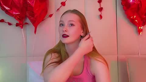 Snapshot of agatafoxley chatting on February 2026 06:37:01 PM AgataFoxley online show from February 2026 06:37:01 PM