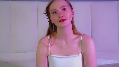 Snapshot of agatafoxley chatting on February 2026 06:20:01 PM AgataFoxley online show from February 2026 06:20:01 PM