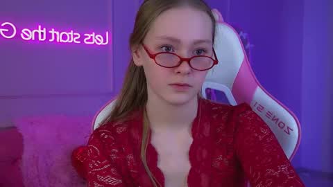 Snapshot of agatafoxley chatting on February 2026 06:57:02 AM AgataFoxley online show from February 2026 06:57:02 AM