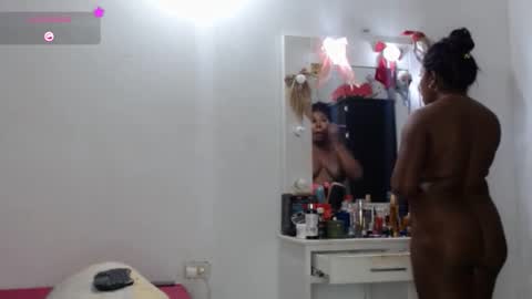 Snapshot of agatasexyxx chatting on March 2026 06:15:01 AM independent model online show from March 2026 06:15:01 AM