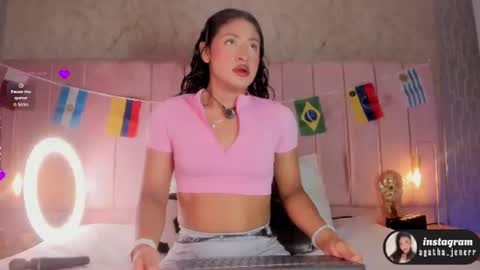 Snapshot of agatha_jener chatting on June 2026 11:36:02 AM agatha_jener online show from June 2026 11:36:02 AM