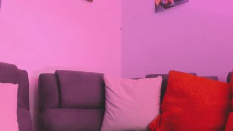 Snapshot of agathaa_ks_ chatting on January 2025 11:34:01 PM Camila 2 online show from January 2025 11:34:01 PM