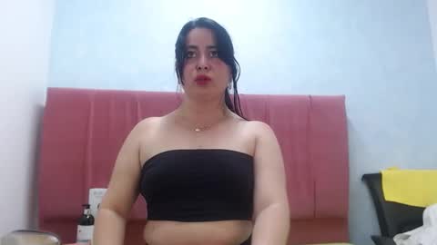 agathacorlincm101 online show from November 2025 09:36:01 PM