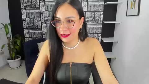 Aghata Moon online show from March 2025 11:50:01 AM