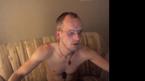 agin17 online show from December 2024 09:02:01 PM