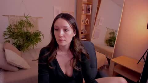 Snapshot of agnes_sky chatting on April 2026 11:44:02 PM Agnes online show from April 2026 11:44:02 PM