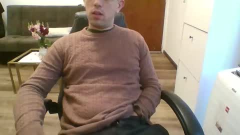 Agusboy97 online show from May 2026 12:32:02 PM
