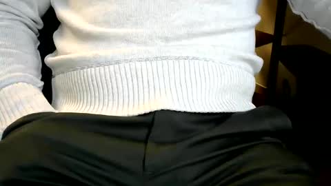 Snapshot of ahdjrucnsjwncnd chatting on February 2025 07:48:02 PM Nick online show from February 2025 07:48:02 PM