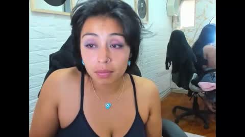 Snapshot of ahisha09 chatting on December 2024 02:05:02 PM Ahisha online show from December 2024 02:05:02 PM