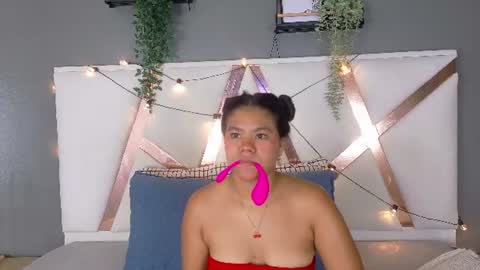 AHSLY online show from June 2026 08:00:02 PM