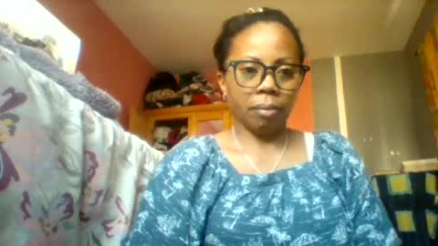 Aicha boobs online show from June 2026 12:42:02 PM